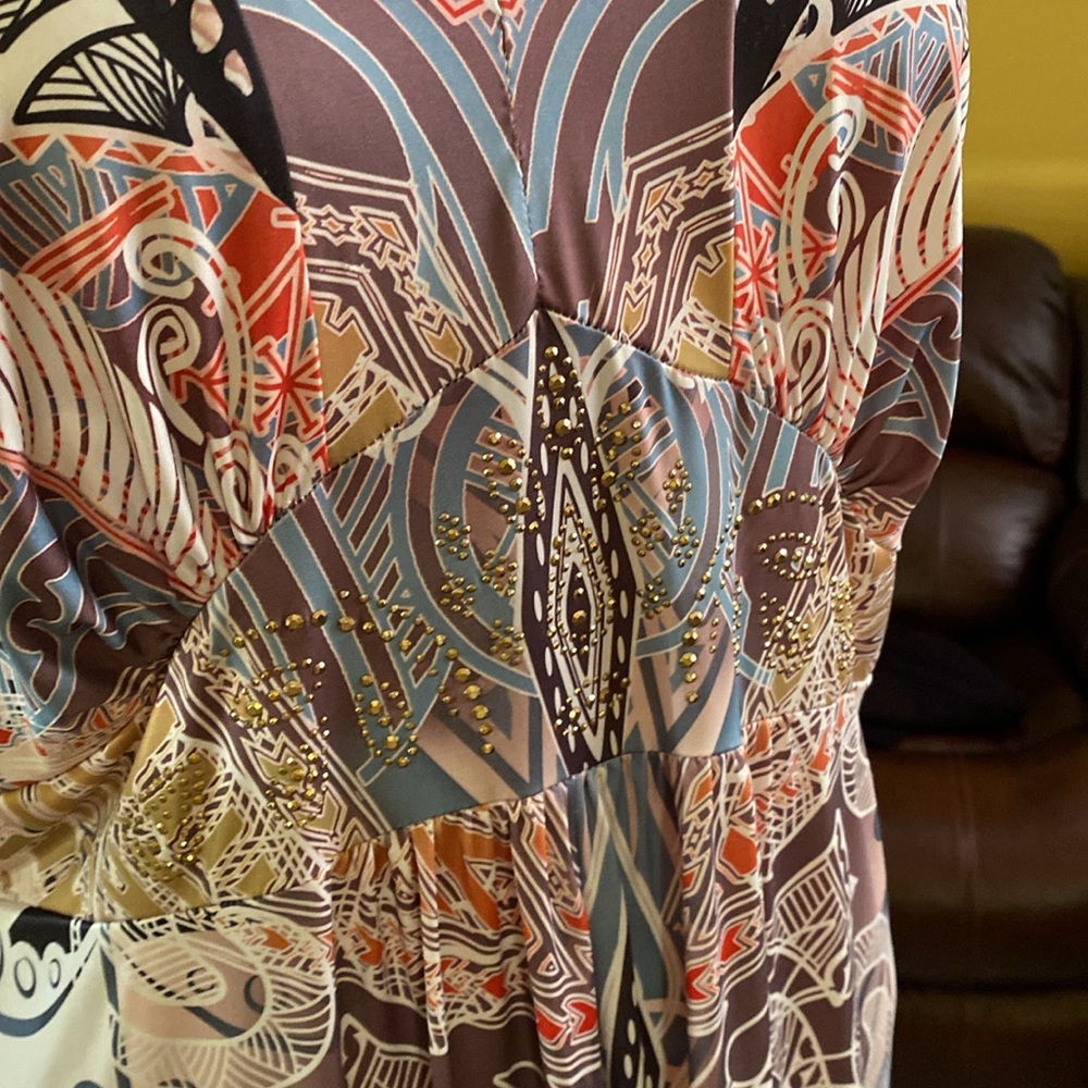 World Unity dress - Picture 4 of 8